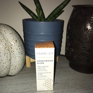 Farmacy Honeymoon Glow Serum